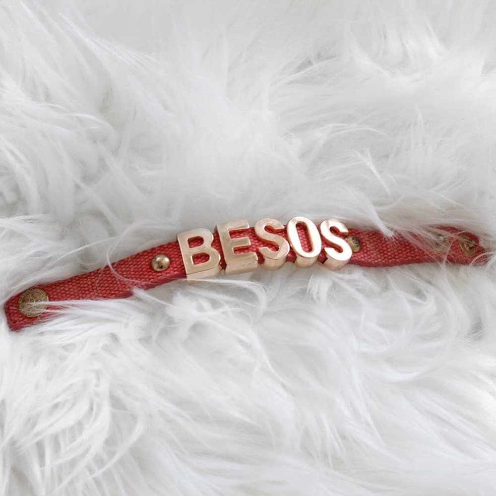 BCBG “Besos” bracelet